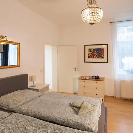 Apartmán Fuerstenhof - 106 *